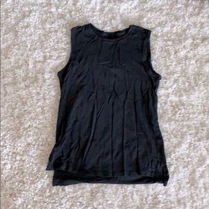 Lululemon muscle tank.